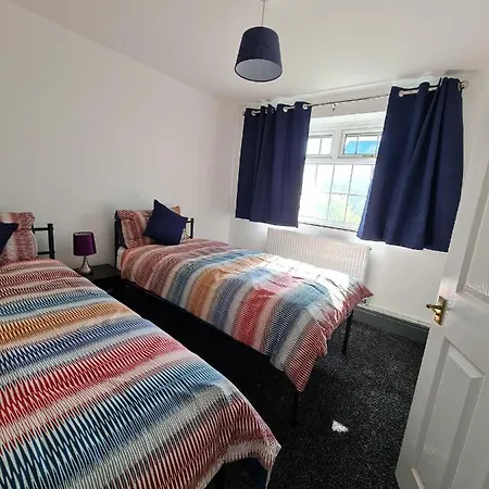 2-bed Sleeps 4 Parking Vakantiehuis *