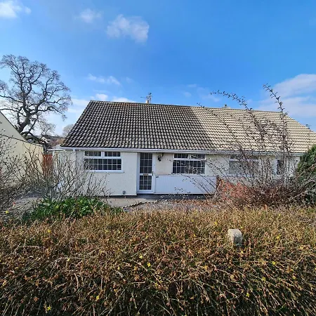 Vakantiehuis 2-bed Sleeps 4 Parking *