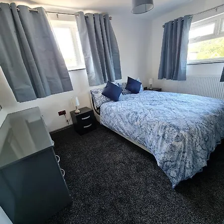 Σπίτι διακοπών 2-bed Sleeps 4 Parking
