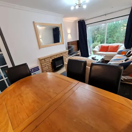 Hébergement de vacances 2-bed Sleeps 4 Parking