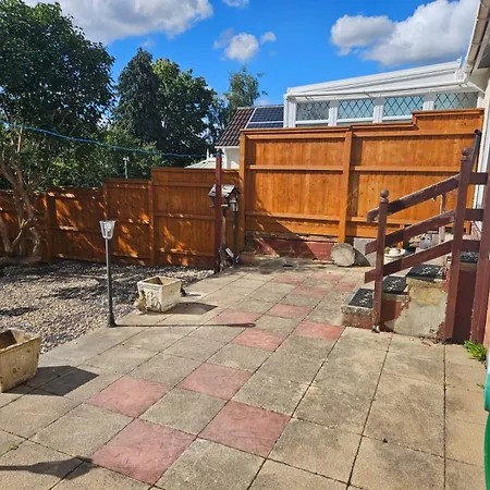 Σπίτι διακοπών 2-bed Sleeps 4 Parking